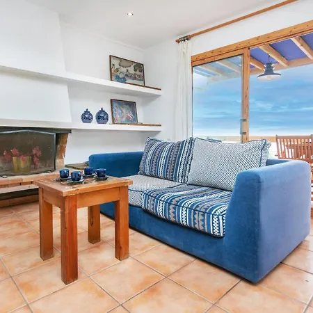 Brat Salions By Interhome *